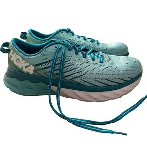 🌺 Hoka One One women’s turquoise walking shoes